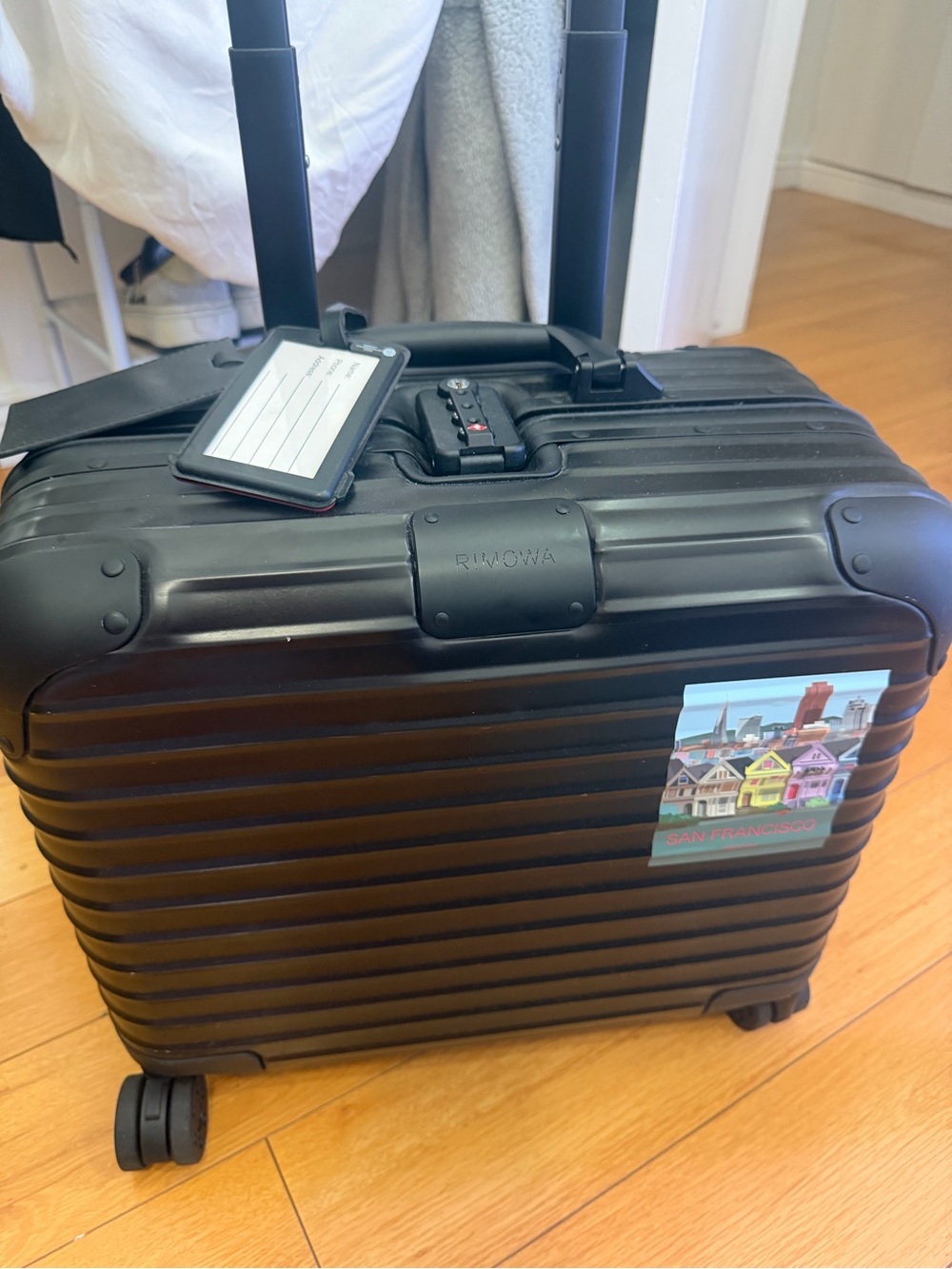 RIMOWA Pilot Hard-Shell Carry-On in Black - Picture 6 of 14